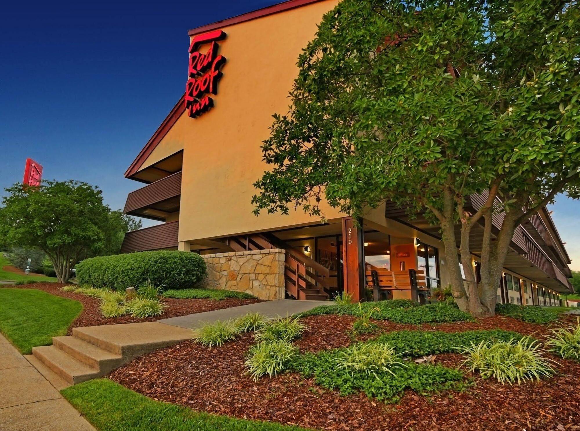 Red Roof Inn Johnson City Dış mekan fotoğraf